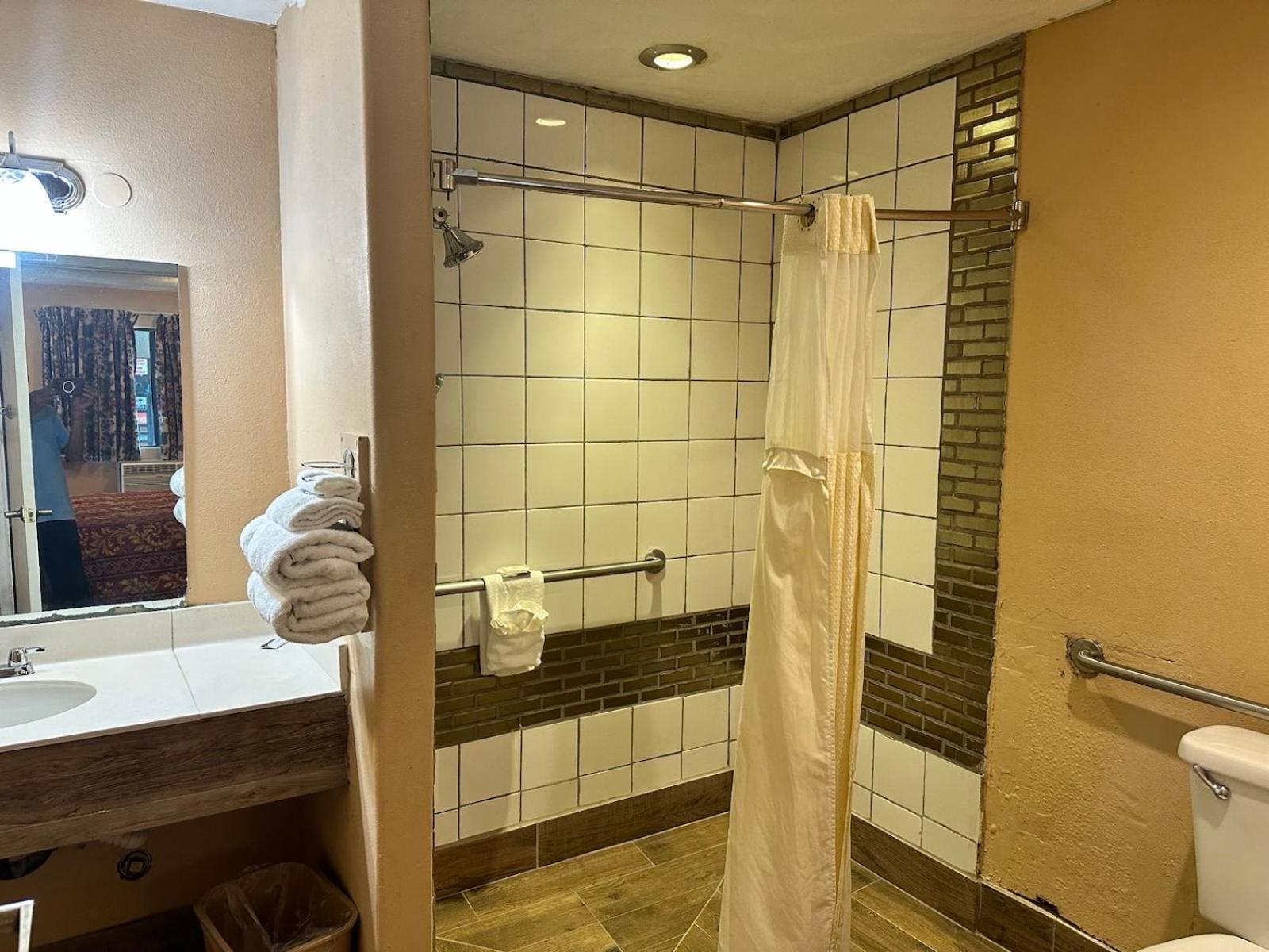 Highland Inn エクステリア 写真