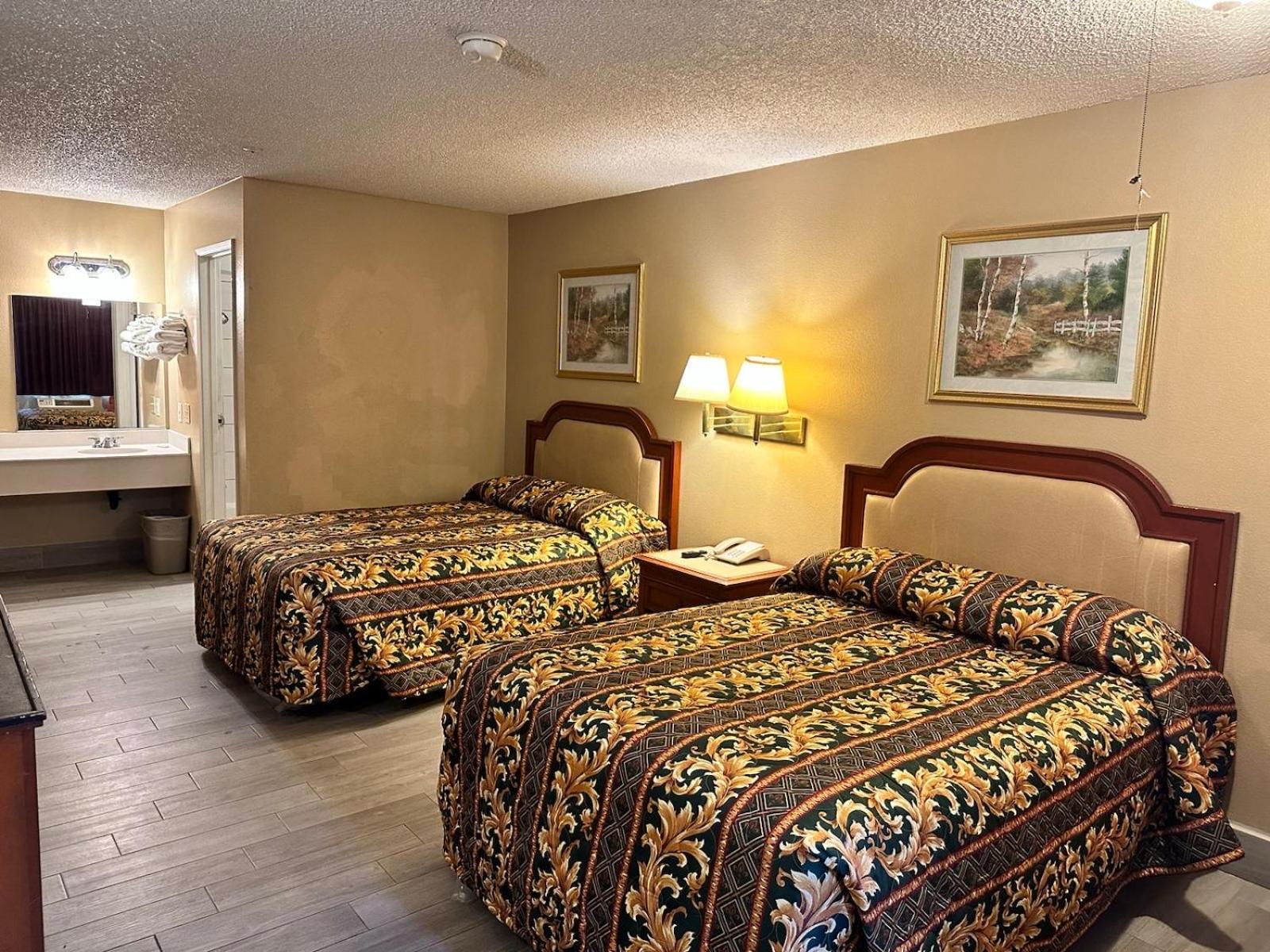 Highland Inn エクステリア 写真